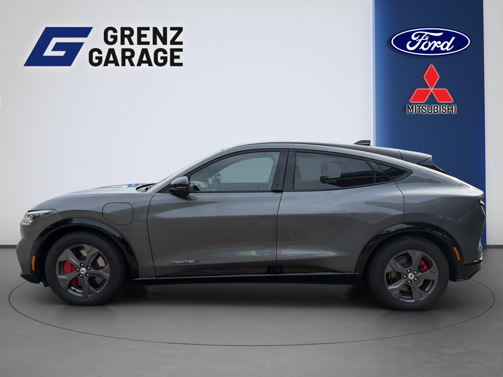 FORD Mustang Mach-E Premium AWD, Elektro, Occasion / Gebraucht, Automatik - 2