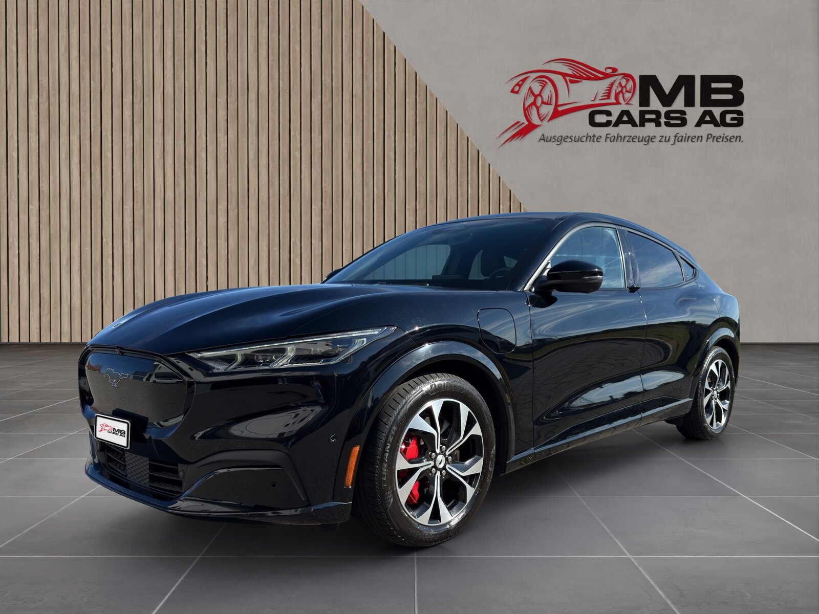 FORD Mustang MACH-E Premium AWD 88 kWh
