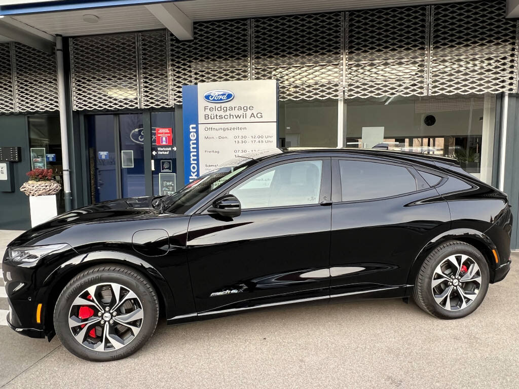FORD Mustang Mach-E Extended Premium AWD, Elettrica, Occasioni / Usate, Automatico - 4