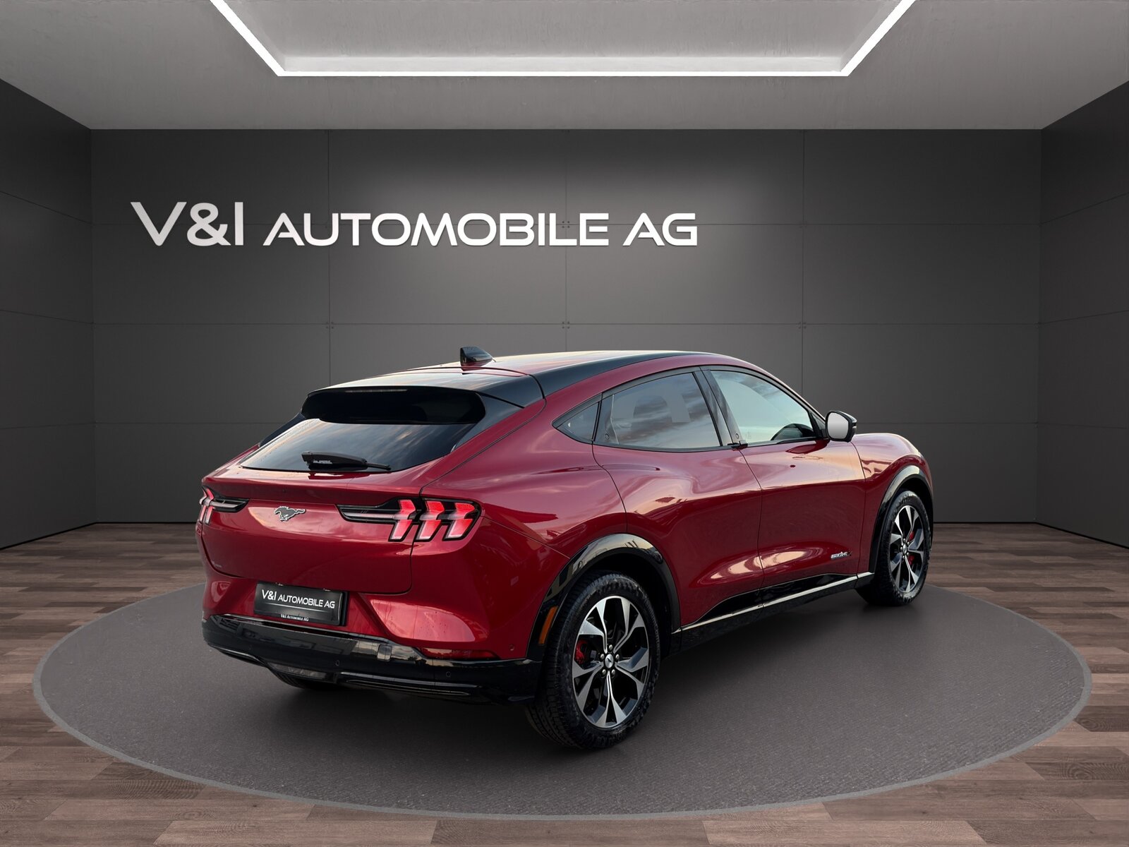FORD Mustang MACH-E Premium RWD 88 kWh, Electric, Second hand / Used, Automatic - 5