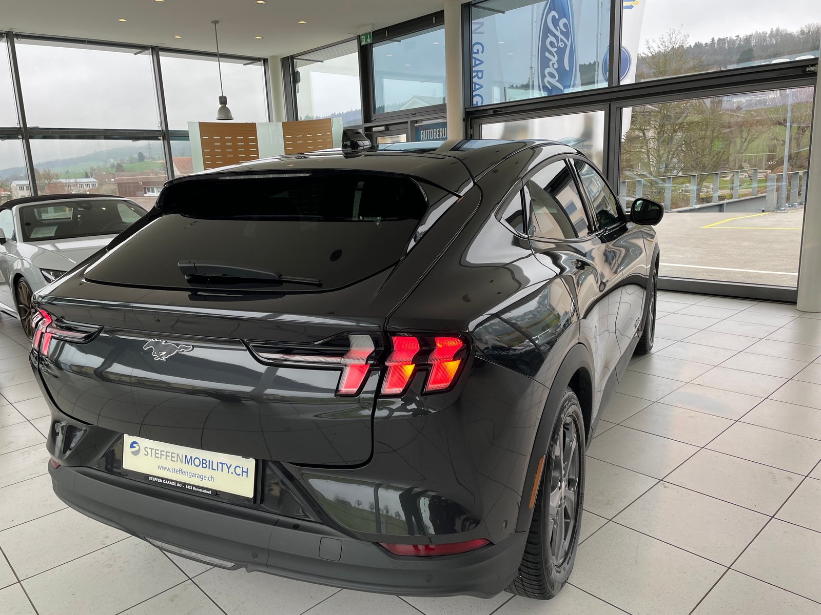 FORD Mustang MACH-E RWD 99 kWh, Électrique, Voiture de démonstration, Automatique - 7