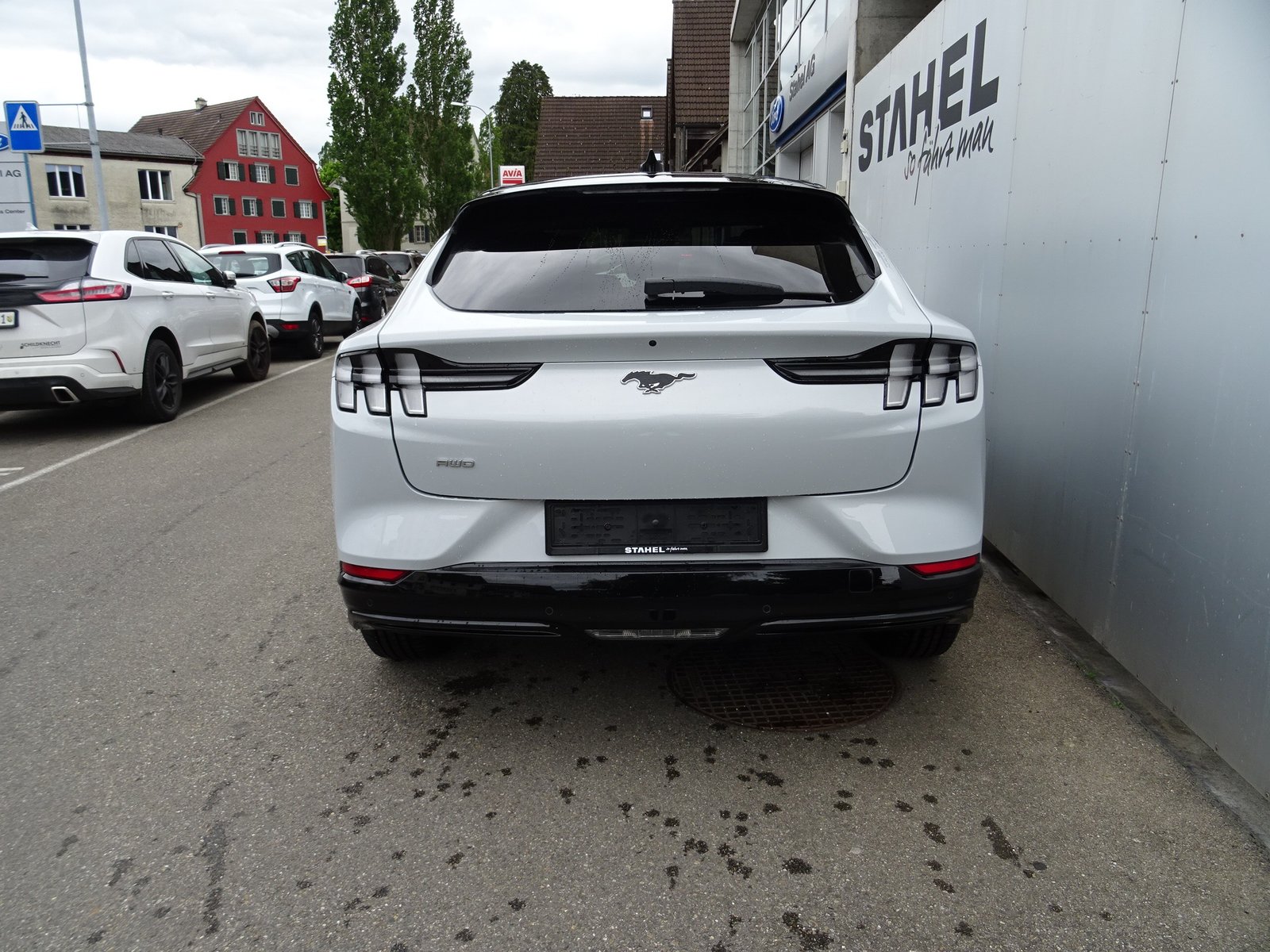 FORD Mustang Mach-E Extended AWD, Elektro, Vorführwagen, Automatik - 4