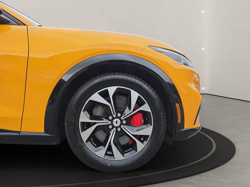 FORD Mustang Mach-E Extended 4x4 99kWh, Elektro, Occasion / Gebraucht, Automat - 7
