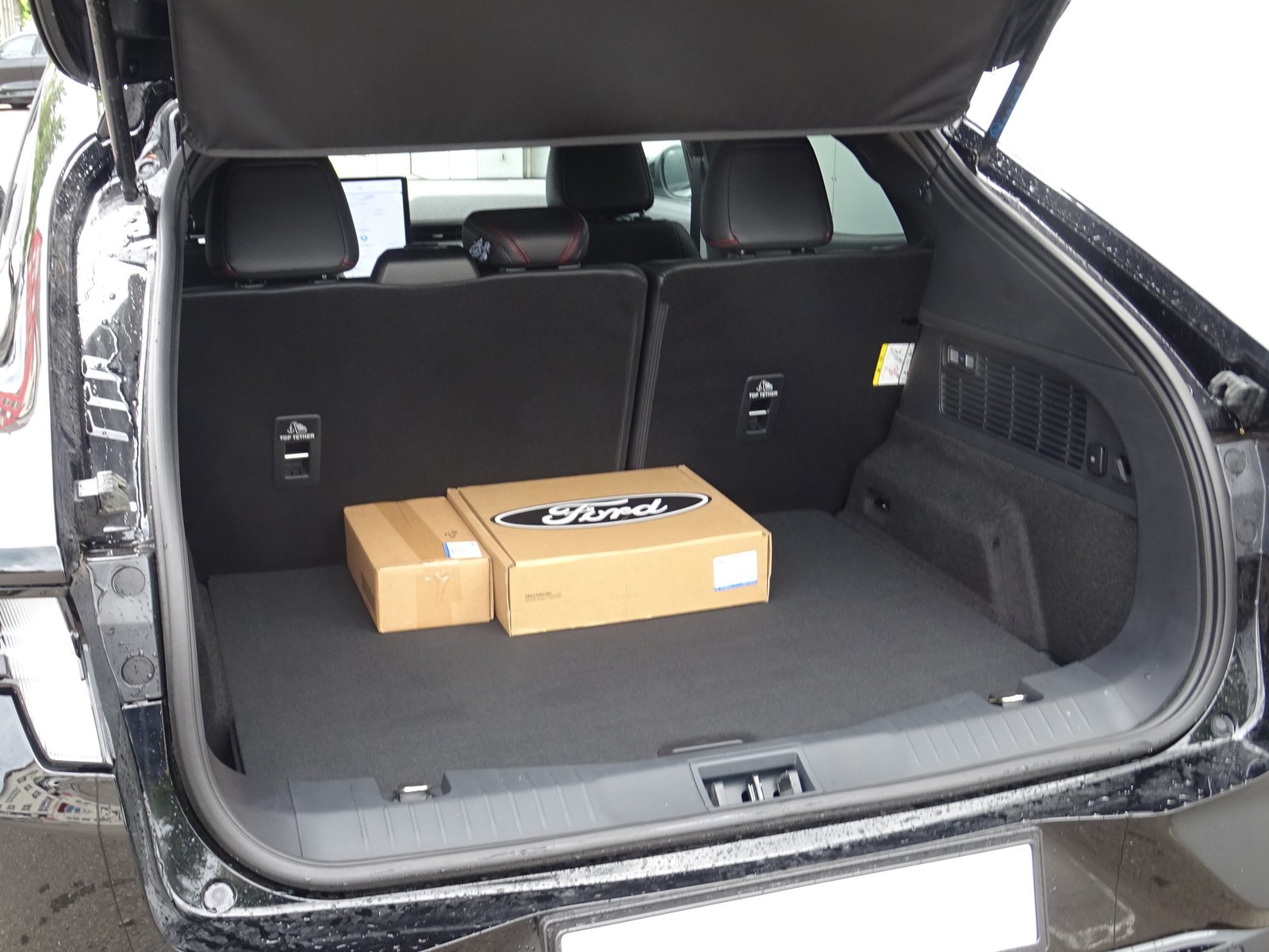 FORD Mustang Mach-E Extended AWD, Elektro, Vorführwagen, Automat - 5