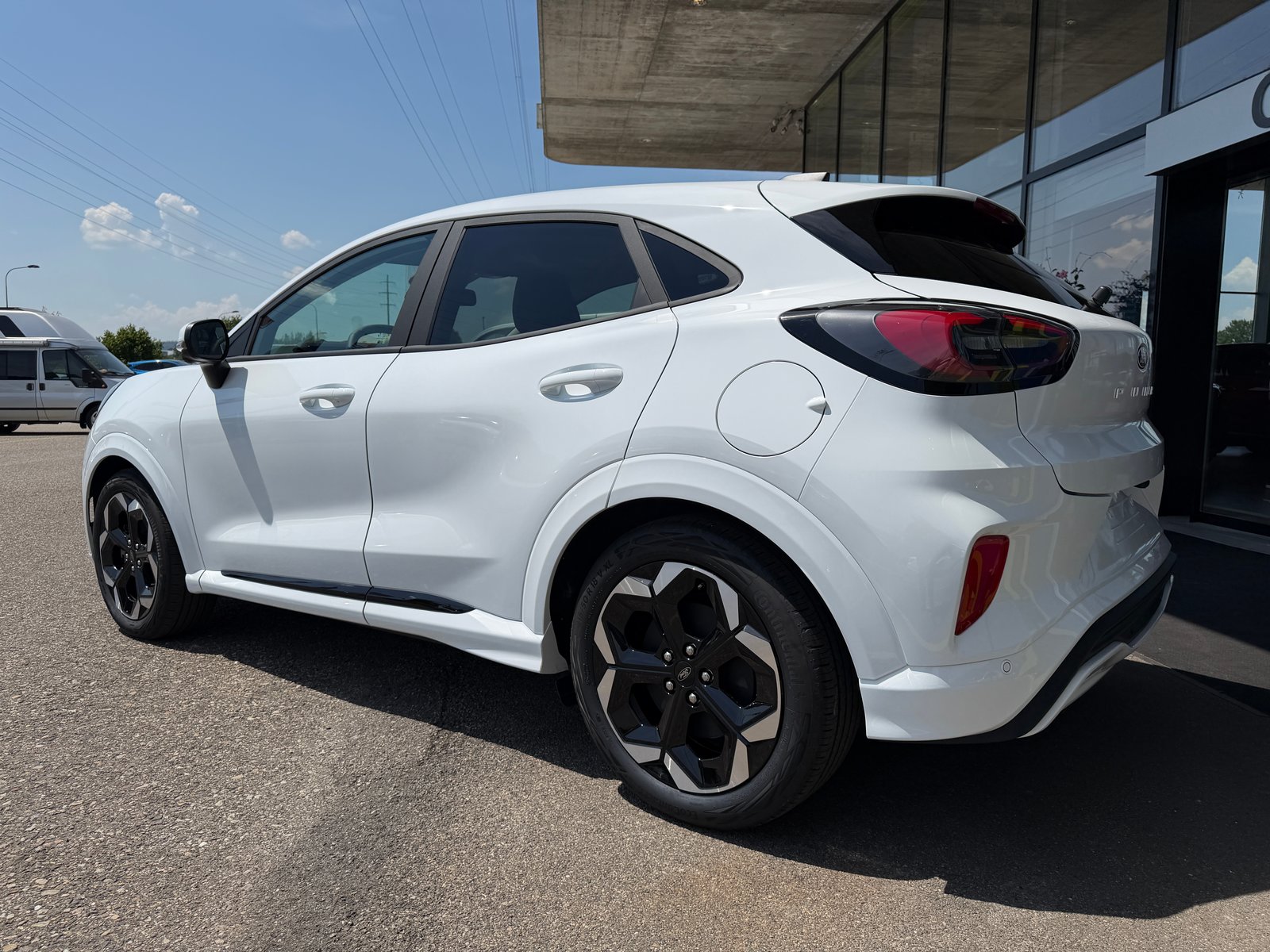 FORD Puma Elektro 43kWh Premium, Electric, New car, Automatic - 4