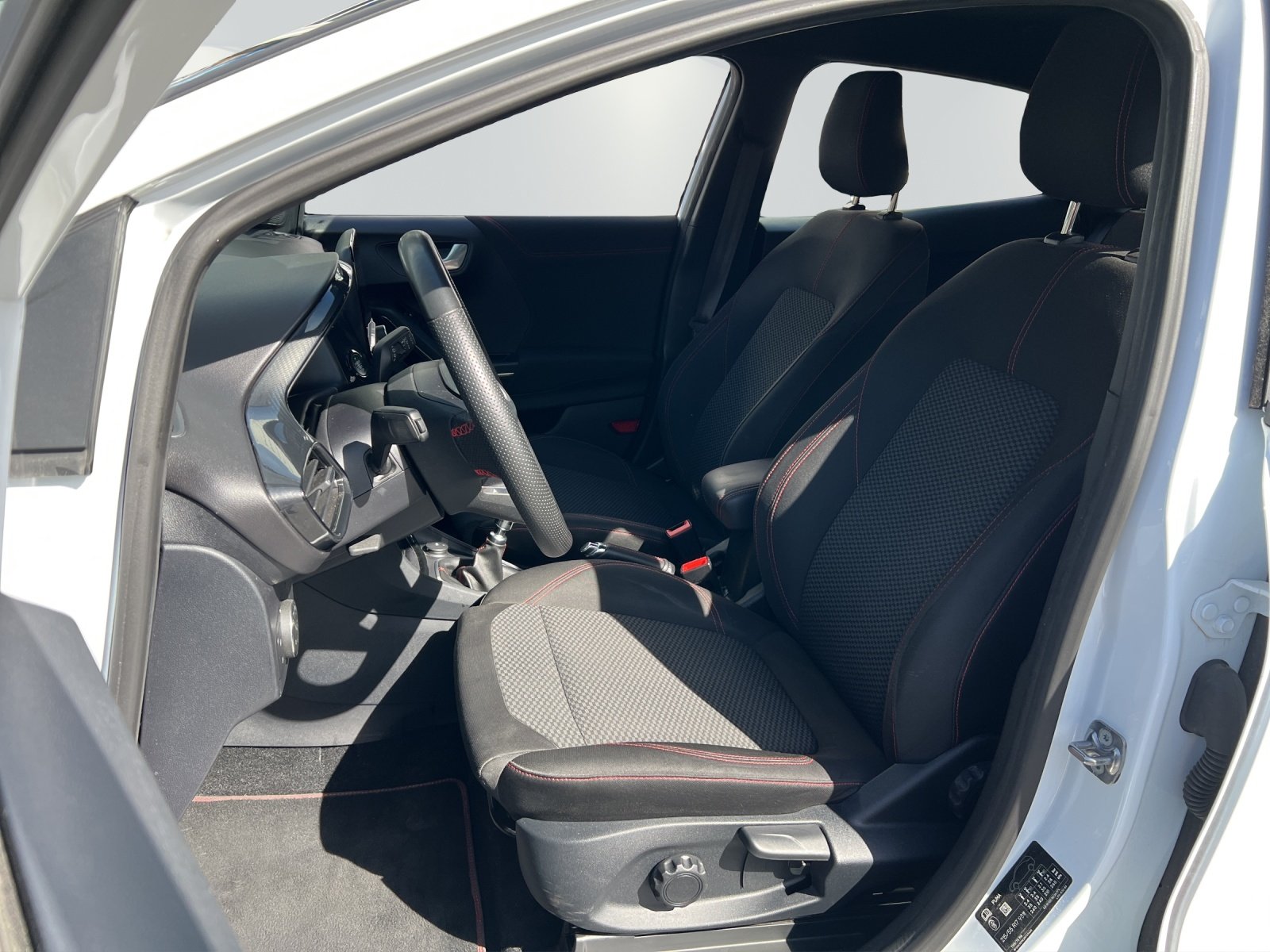 FORD Puma 1.0 EcoB Hybrid 125 ST-Line, Hybride Léger Essence/Électricité, Occasion / Utilisé, Manuelle - 5