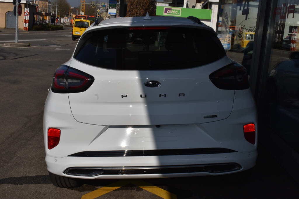 FORD Puma 1.0 EcoB Hybrid 155 ST-Line Vignale, Mild-Hybrid Benzin/Elektro, Occasion / Gebraucht, Automatik - 6