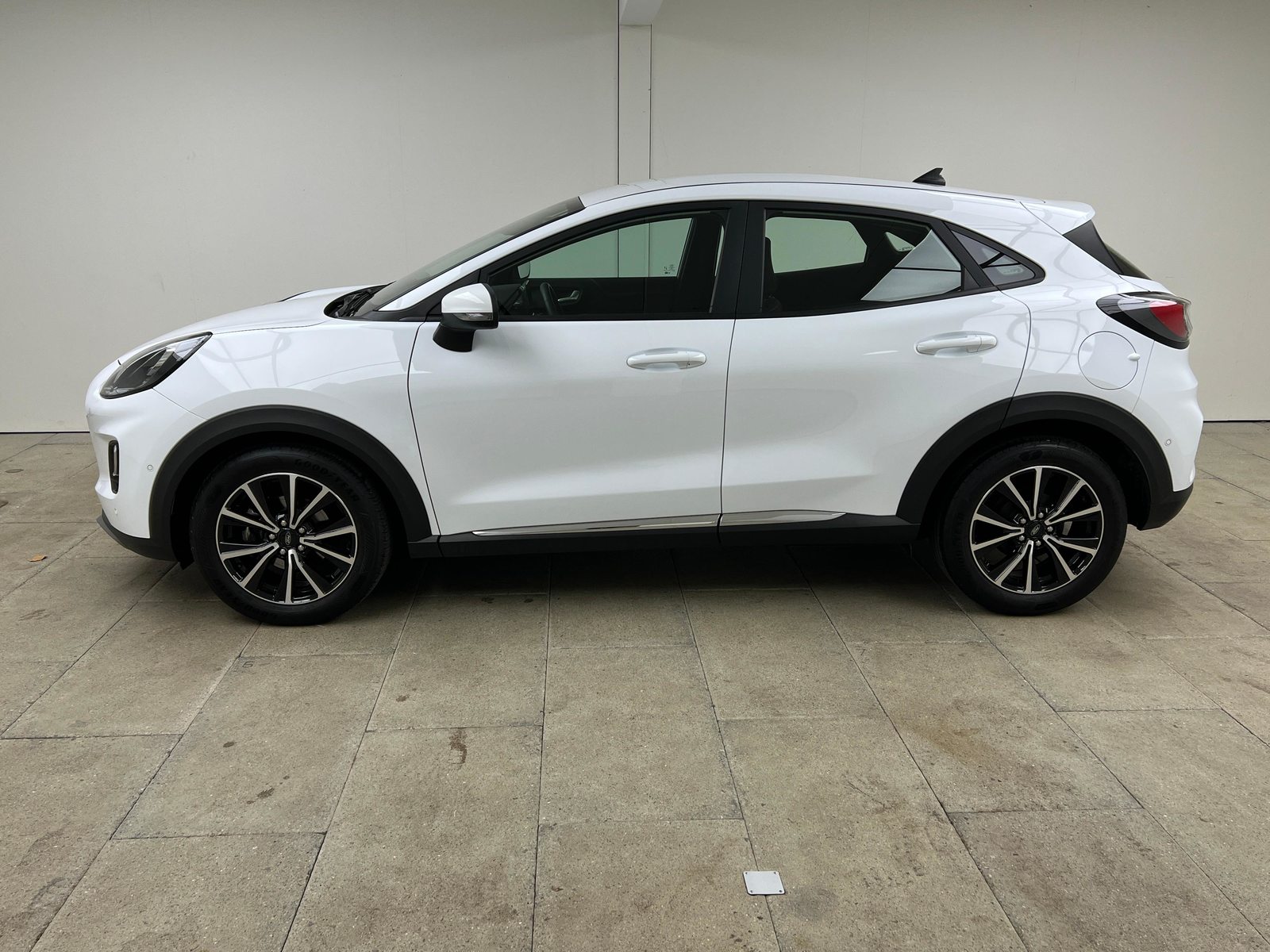 FORD Puma 1.0 EcoB Hybrid 125 Titanium / Jetzt mit attraktivem 1., Mild-Hybrid Benzin/Elektro, Occasion / Gebraucht, Automatik - 3