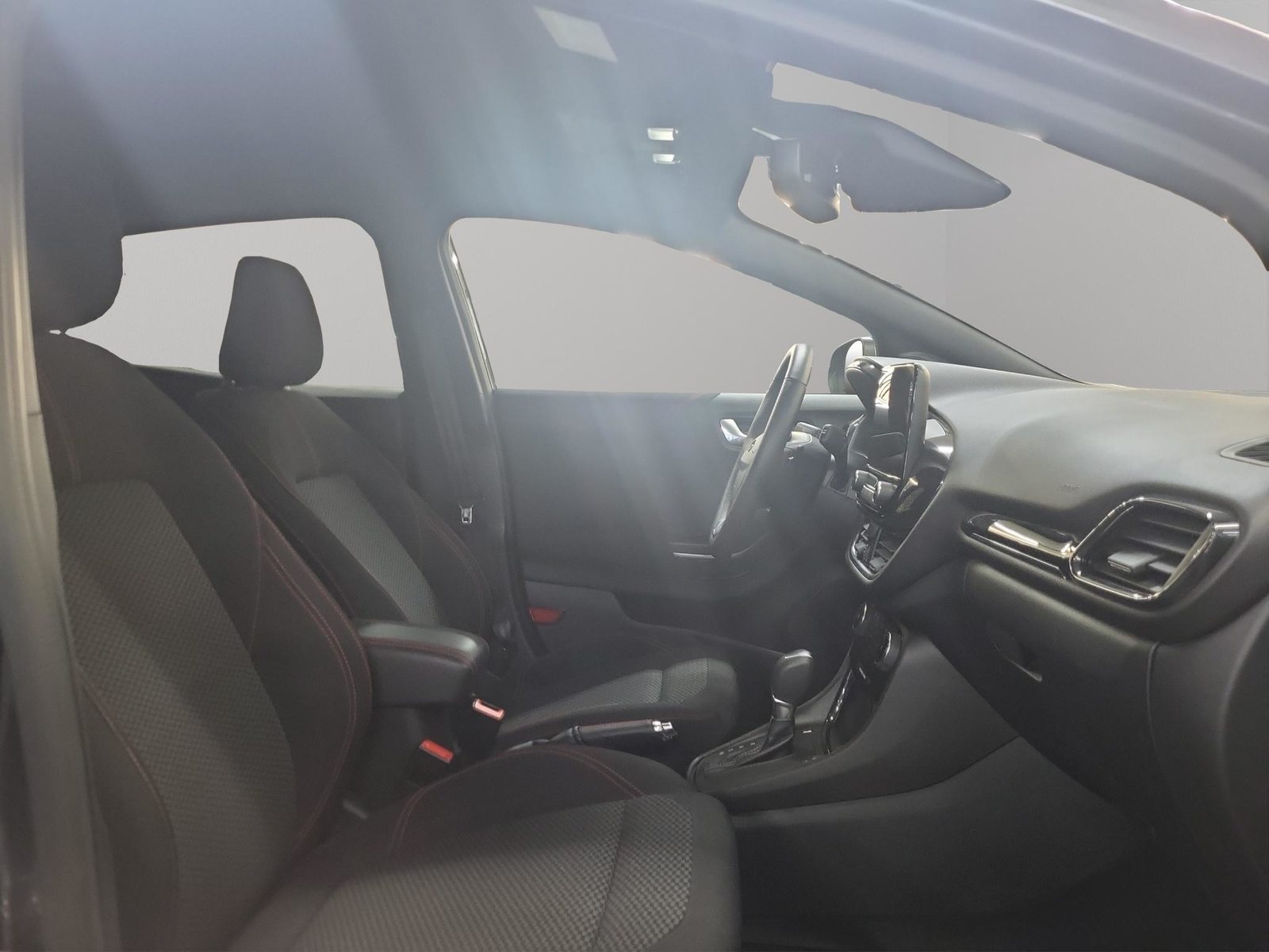 FORD Puma 1.0 EcoB Hybrid 125 ST-Line, Mild-Hybrid Benzin/Elektro, Occasion / Gebraucht, Automatik - 4