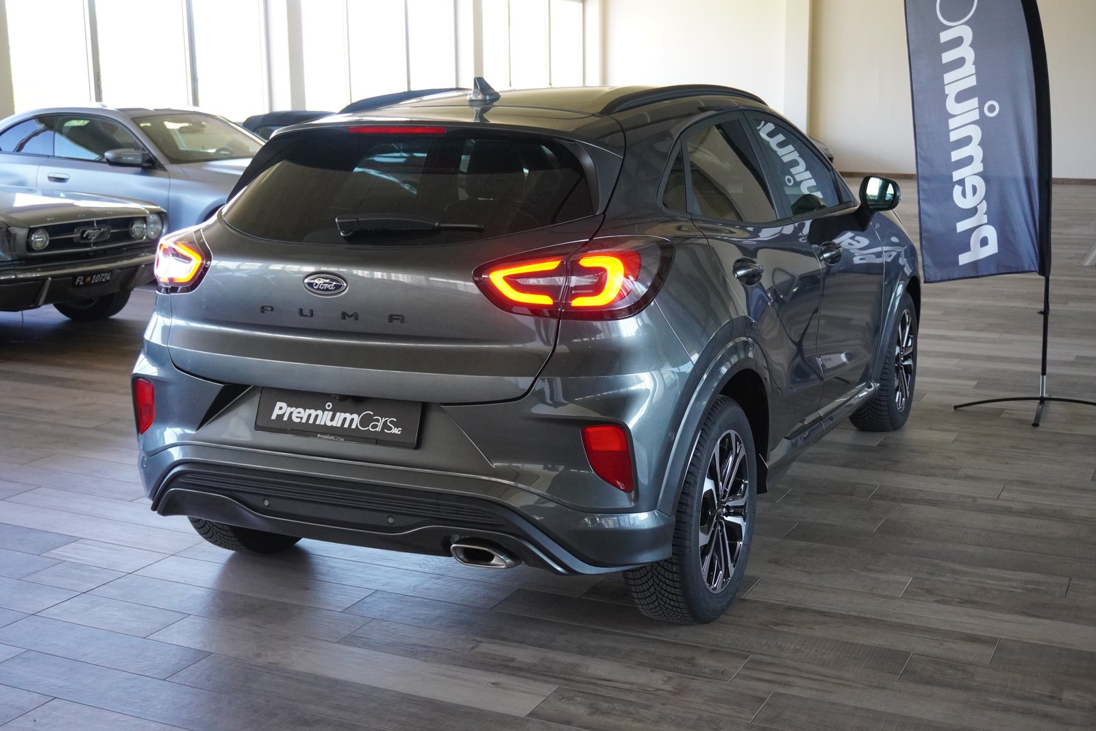 FORD Puma 1.0 MHEV ST-Line X Automat, Mild-Hybrid Petrol/Electric, Second hand / Used, Automatic - 4