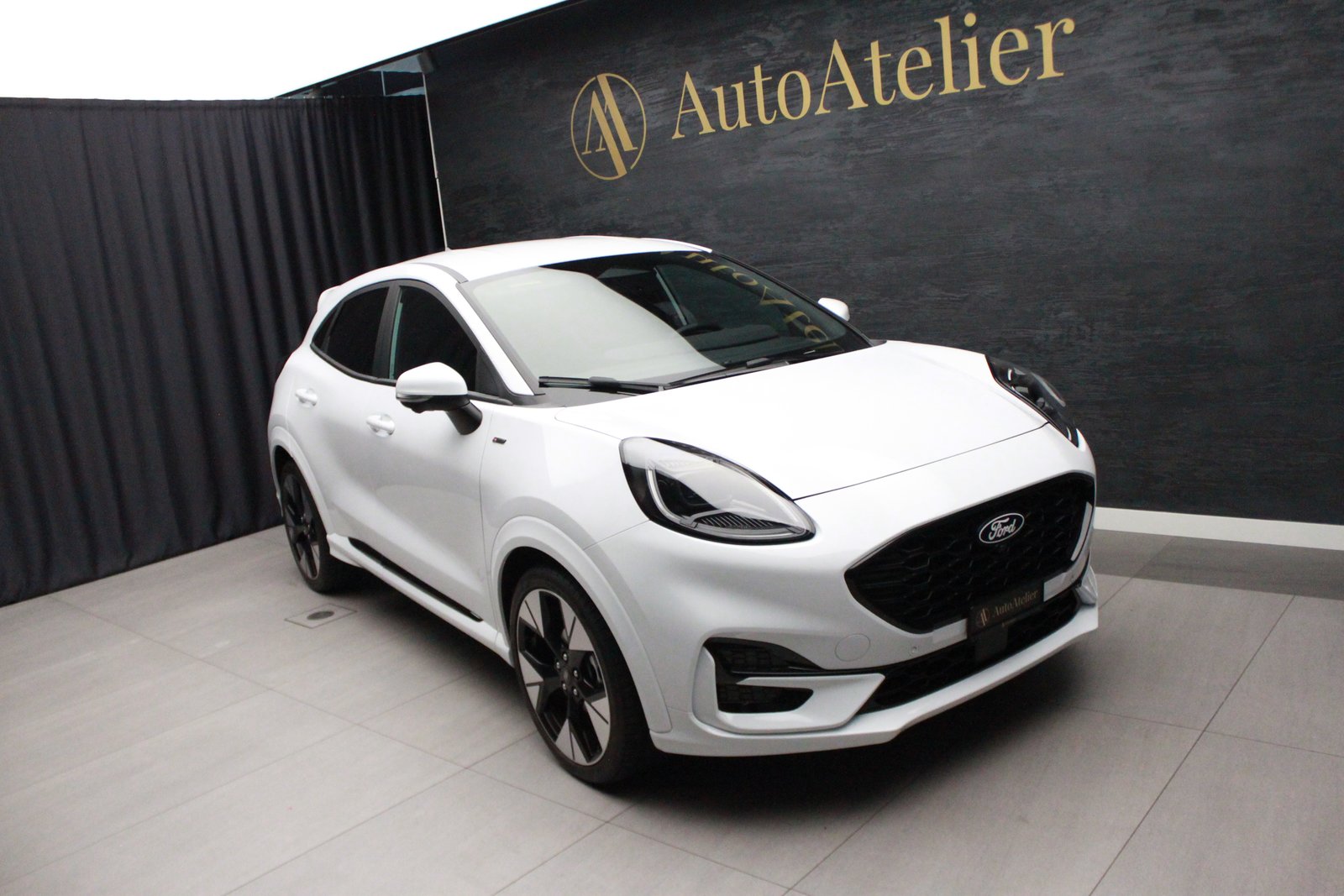 FORD Puma 1.0 MHEV ST-Line X Automat, Mild-Hybrid Petrol/Electric, Second hand / Used, Automatic - 4