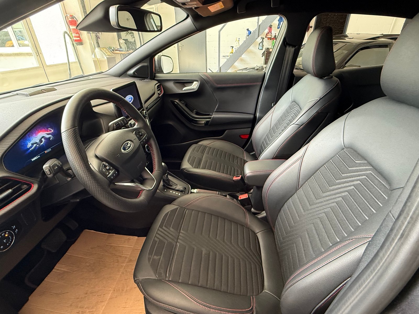 FORD Puma 1.0 MHEV ST-Line A, Mild-Hybrid Petrol/Electric, Second hand / Used, Automatic - 7