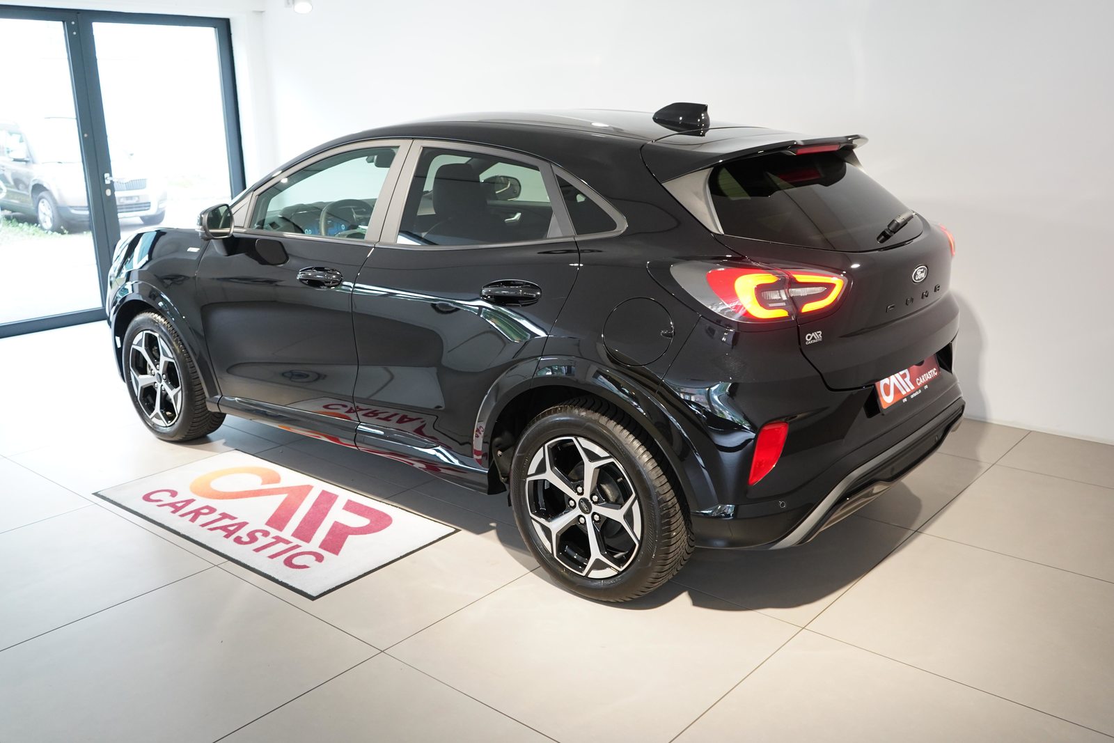 FORD Puma 1.0 EcoB Hybrid 155 ST-Line X, Mild-Hybrid Benzin/Elektro, Occasion / Gebraucht, Automatik - 3