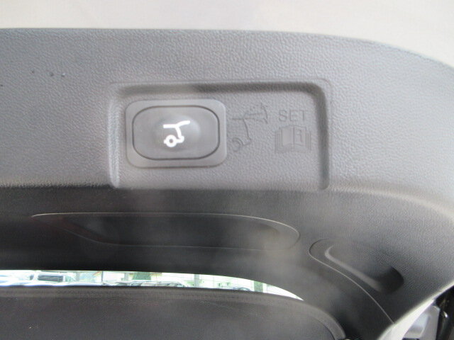 FORD Puma Gen-E Premium, Elektro, Occasion / Gebraucht, Automatik - 4