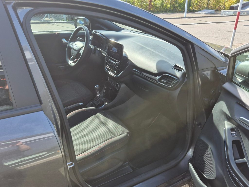 FORD 1.0 EcoB Hybrid ST-Line, Hybride Léger Essence/Électricité, Occasion / Utilisé, Manuelle - 6