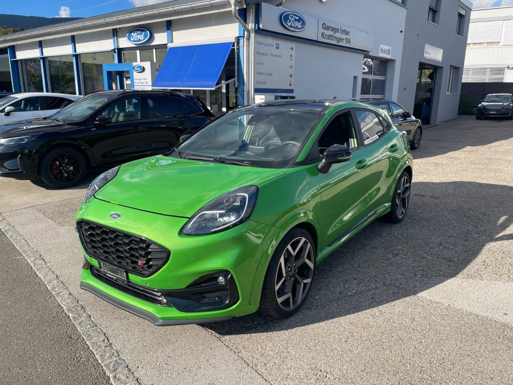 FORD 1.5 EcoB ST X