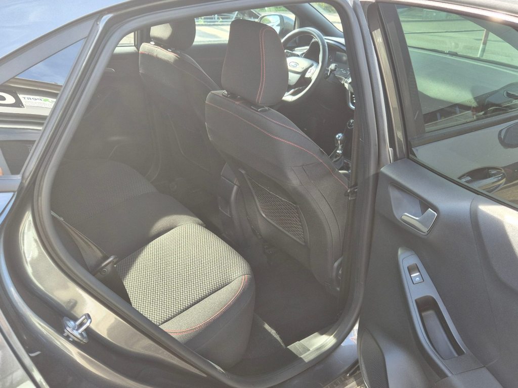 FORD 1.0 EcoB Hybrid ST-Line, Hybride Léger Essence/Électricité, Occasion / Utilisé, Manuelle - 7