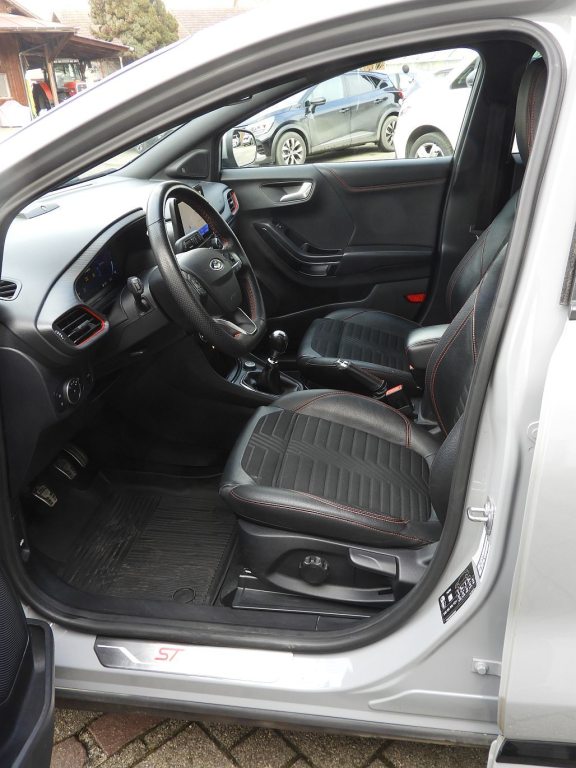FORD PUMA 1.0 EcoB Hybrid 155 ST-Line, Mild-Hybrid Petrol/Electric, Second hand / Used, Manual - 6