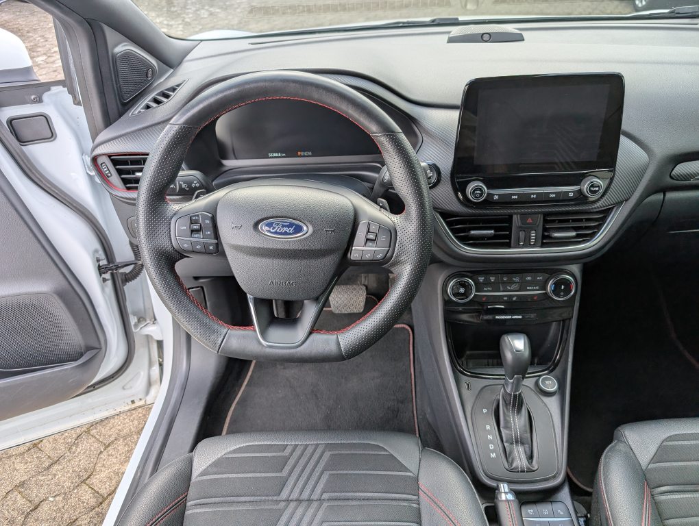 FORD PUMA 1.0 EcoB Hybrid 125 ST-Line X, Mild-Hybrid Petrol/Electric, Second hand / Used, Automatic - 4