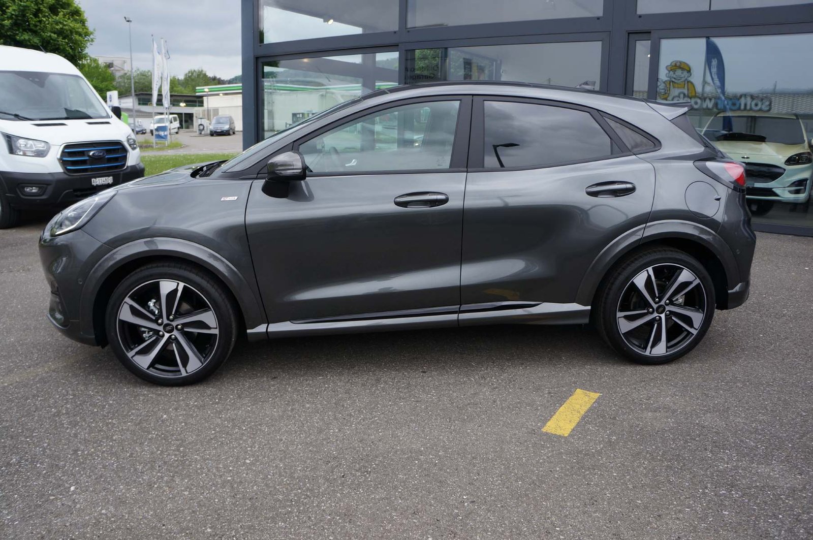 FORD Puma 1.0 EcoB Hybrid 155 ST-Line X, Mild-Hybrid Petrol/Electric, Ex-demonstrator, Automatic - 2