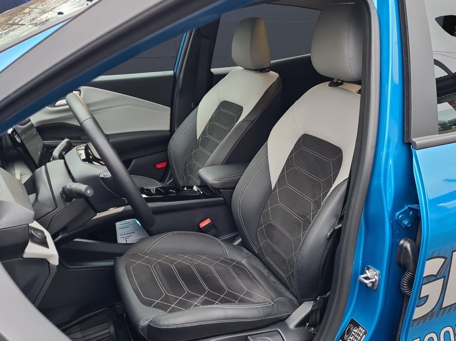 FORD Puma Gen-E Premium 168 PS (43 kWh netto), Électrique, Voiture de démonstration, Automatique - 7
