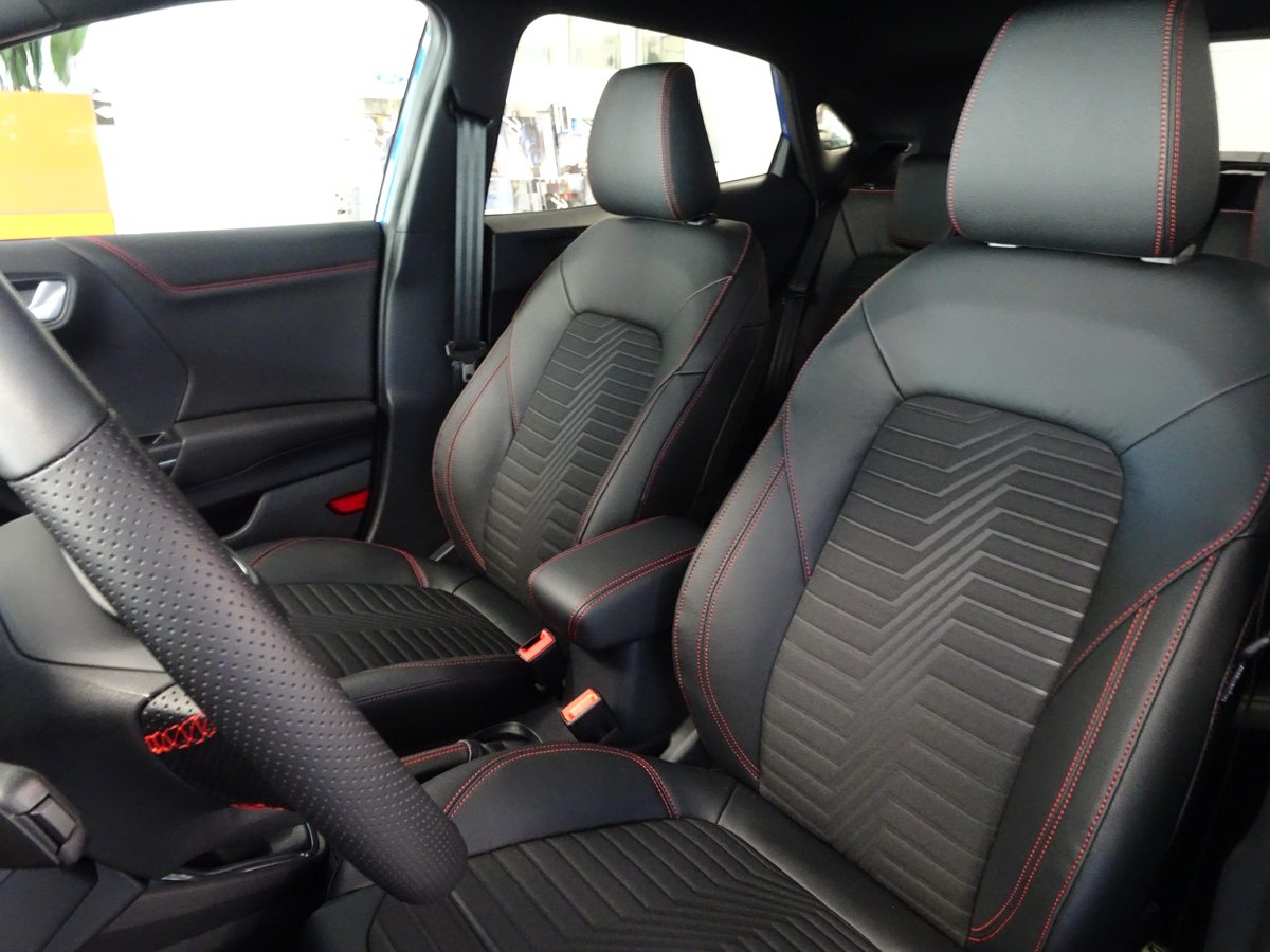 FORD Puma 1.0 EcoB Hybrid 155 ST-Line X, Mild-Hybrid Petrol/Electric, New car, Manual - 4