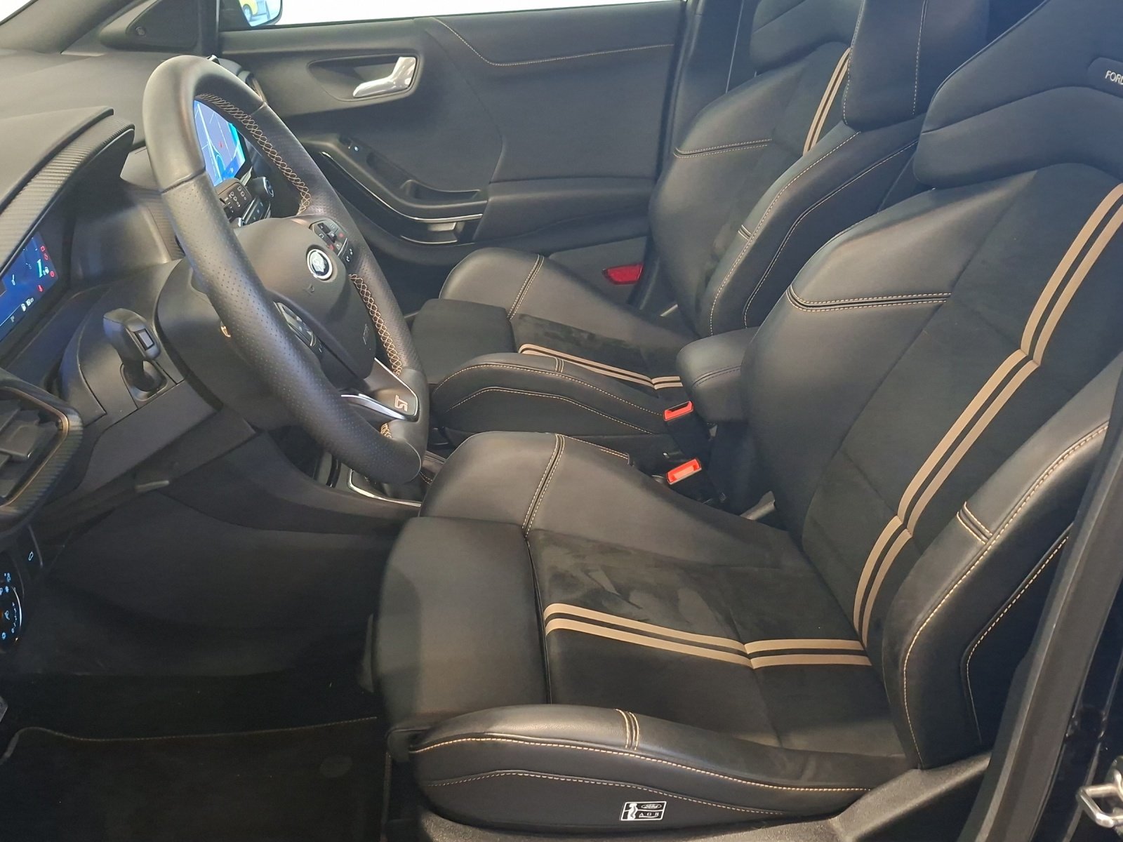 FORD Puma 1.5 SCTi ST Gold Edition, Essence, Occasion / Utilisé, Manuelle - 5