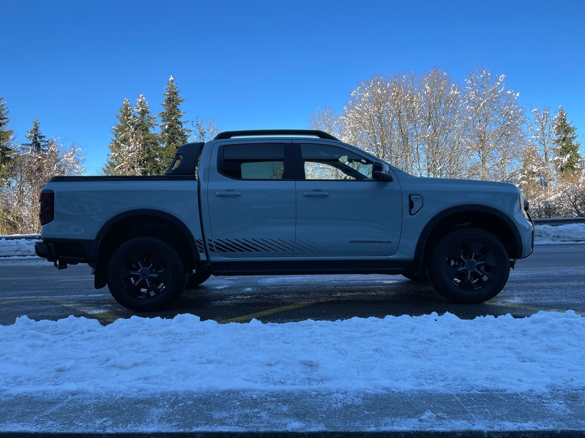 FORD Ranger Stormtrak 2.3 Eco Boost PHEV e-4WD Automat, Plug-in-Hybrid Petrol/Electric, New car, Automatic - 4