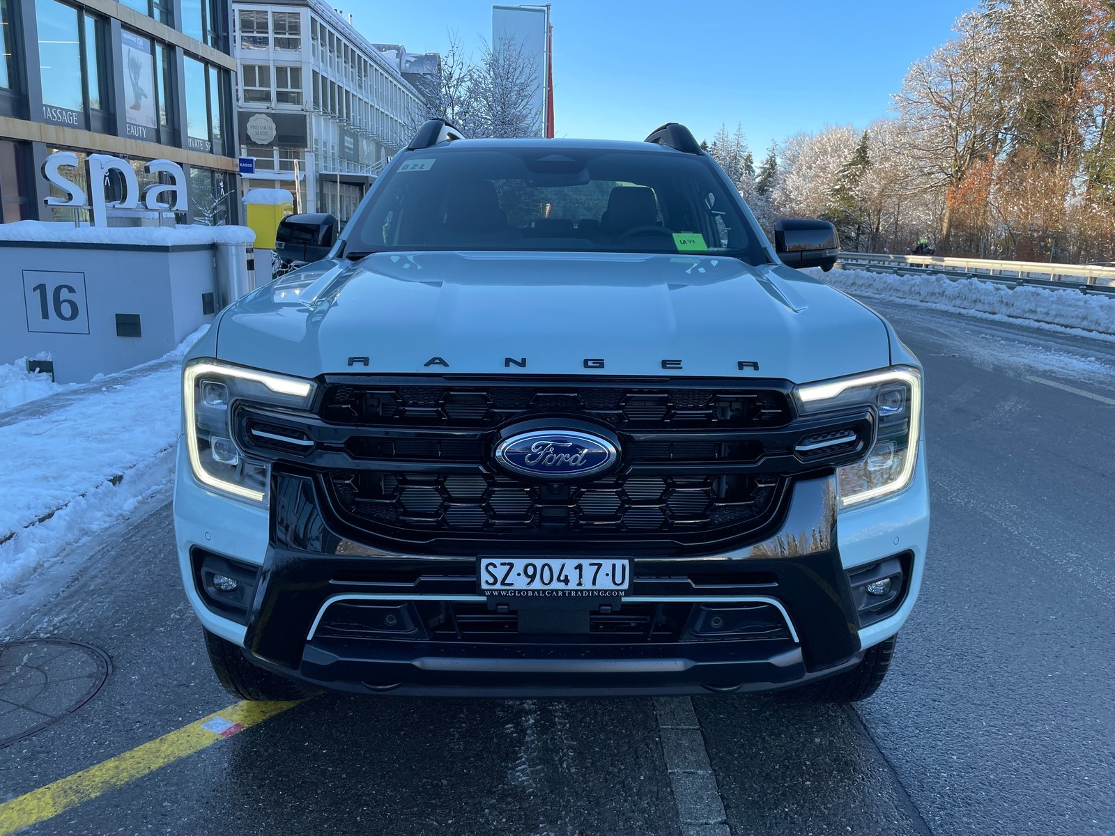 FORD Ranger Stormtrak 2.3 Eco Boost PHEV e-4WD Automat, Plug-in-Hybrid Petrol/Electric, New car, Automatic - 2