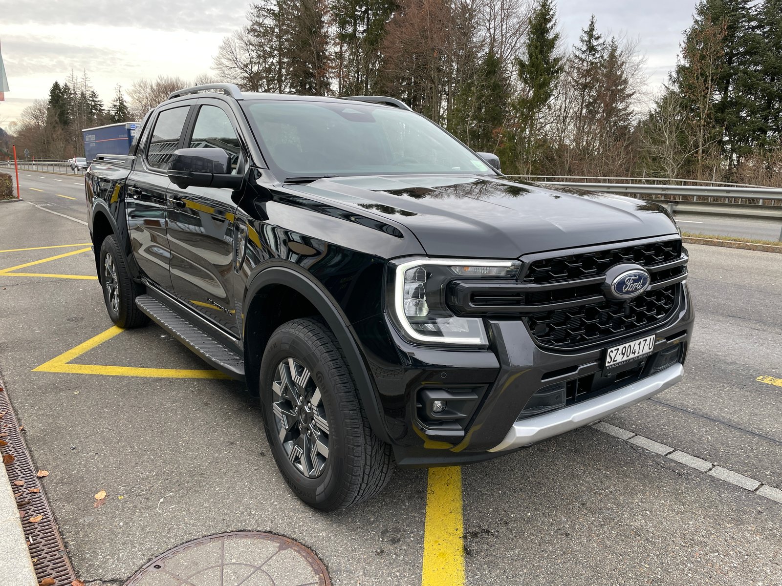 FORD Ranger Wildtrak PHEV 2.3 Eco Boost e-4WD Automat, Plug-in-Hybrid Petrol/Electric, New car, Automatic - 4