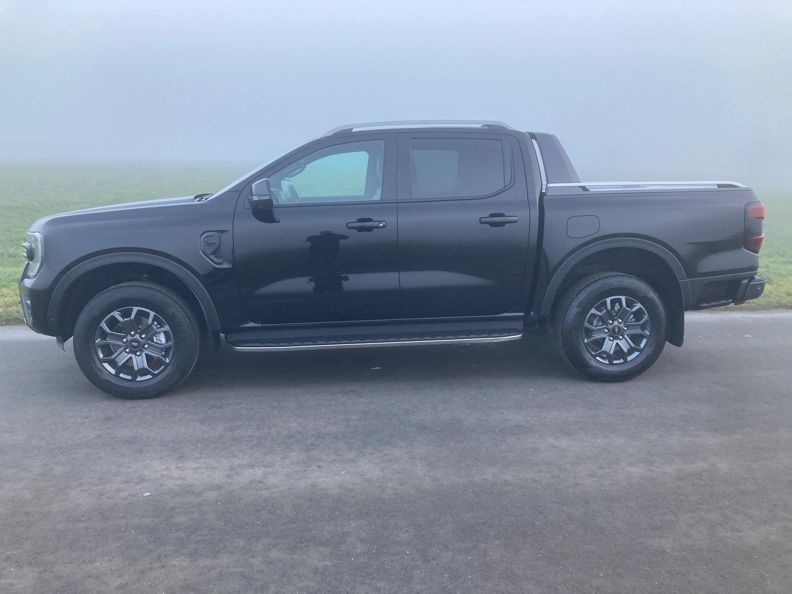 FORD Ranger Wildtrak 2.0 Eco Blue e-4WD Automat mit Anhänge, Diesel, Second hand / Used, Automatic - 5