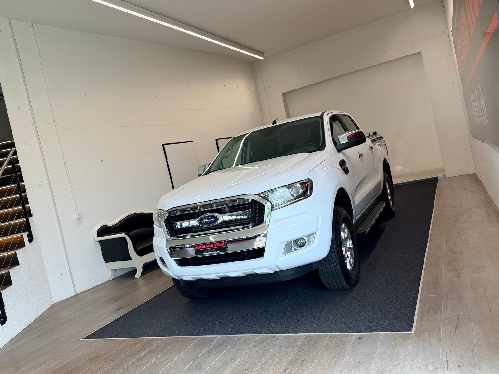 FORD Ranger XLT 2.2 TDCi 4x4 A, Diesel, Second hand / Used, Automatic - 3