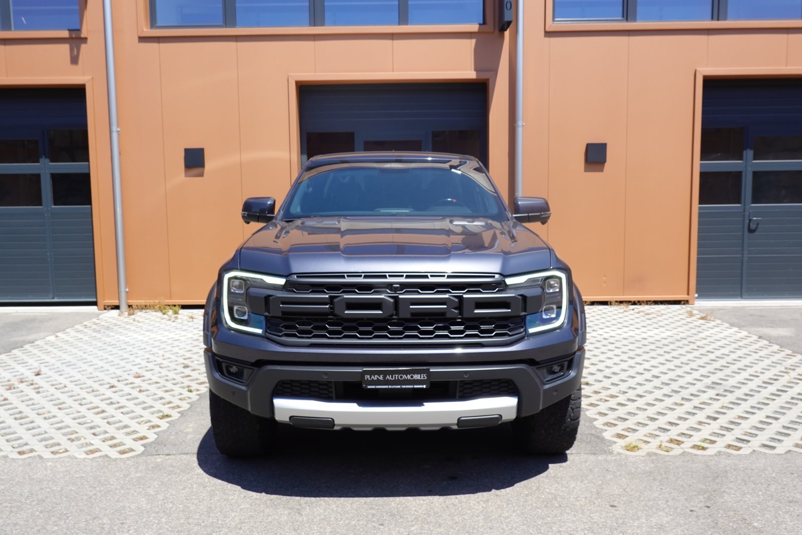 FORD Ranger Raptor 3.0 Eco Boost 4x4 A - CH Auto + 1ère mai, Benzin, Occasion / Gebraucht, Automatik - 2