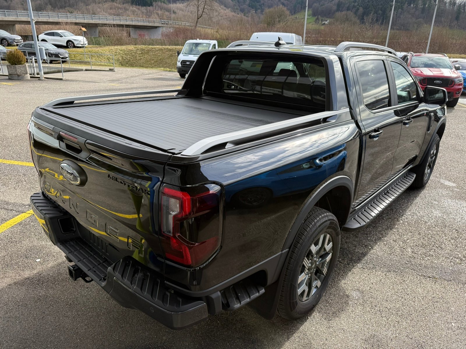 FORD Ranger Wildtrak 2.3 Eco Boost e-4WD Automat, Plug-in-Hybrid Petrol/Electric, Ex-demonstrator, Automatic - 6