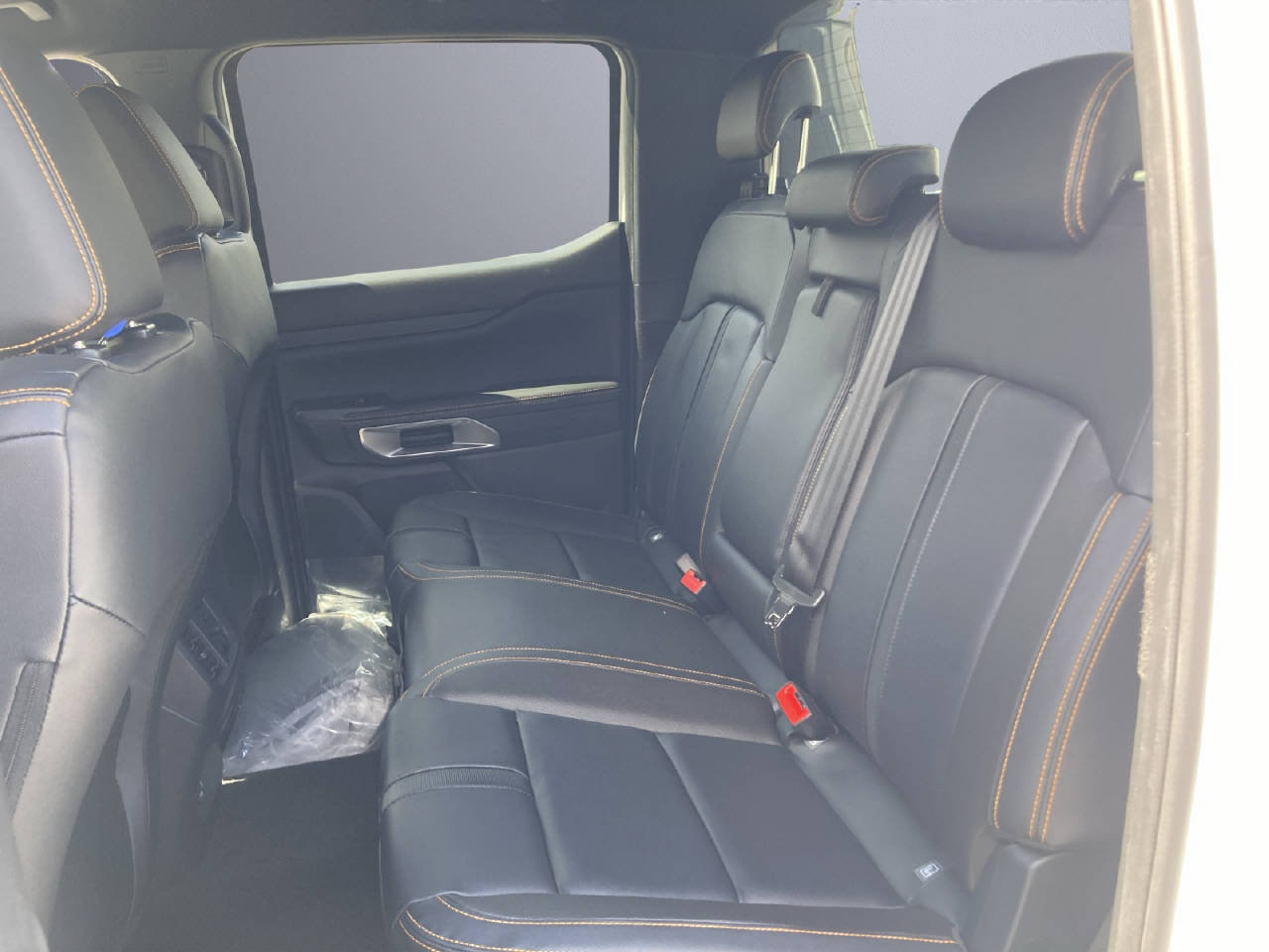 FORD Ranger 2.3 EcoBoost 4x4 Wildtrak PHEV, Hybride Rechargeable Essence/Électricité, Voiture nouvelle, Automatique - 6