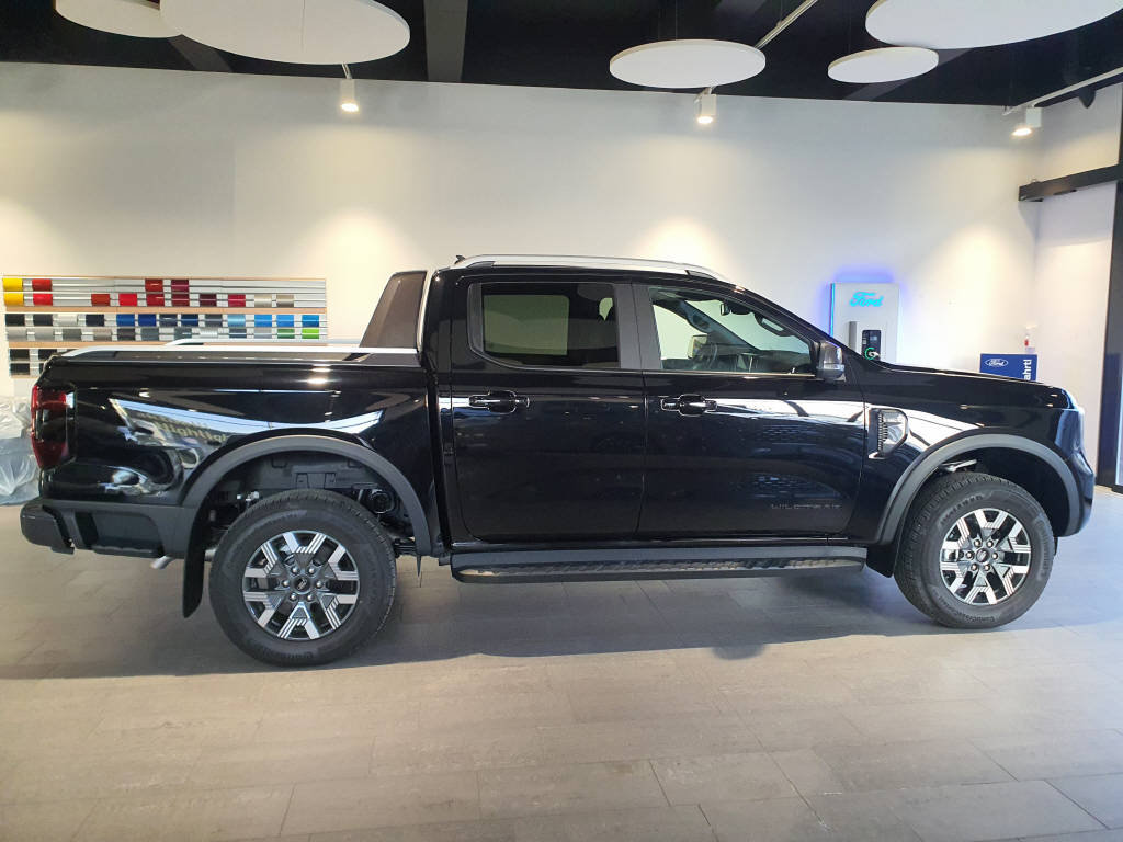 FORD Ranger DKab.Pick-up 2.3 EcoBoost 4x4 Wildtrak PHEV, Plug-in-Hybrid Benzina/Elettrica, Auto nuove, Automatico - 4