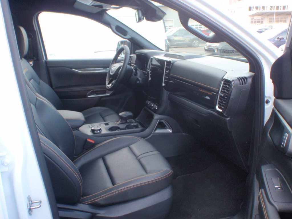 FORD RANGER 2.3 EcoBoost 4x4 Wildtrak PHEV, Plug-in-Hybrid Benzina/Elettrica, Auto nuove, Automatico - 5