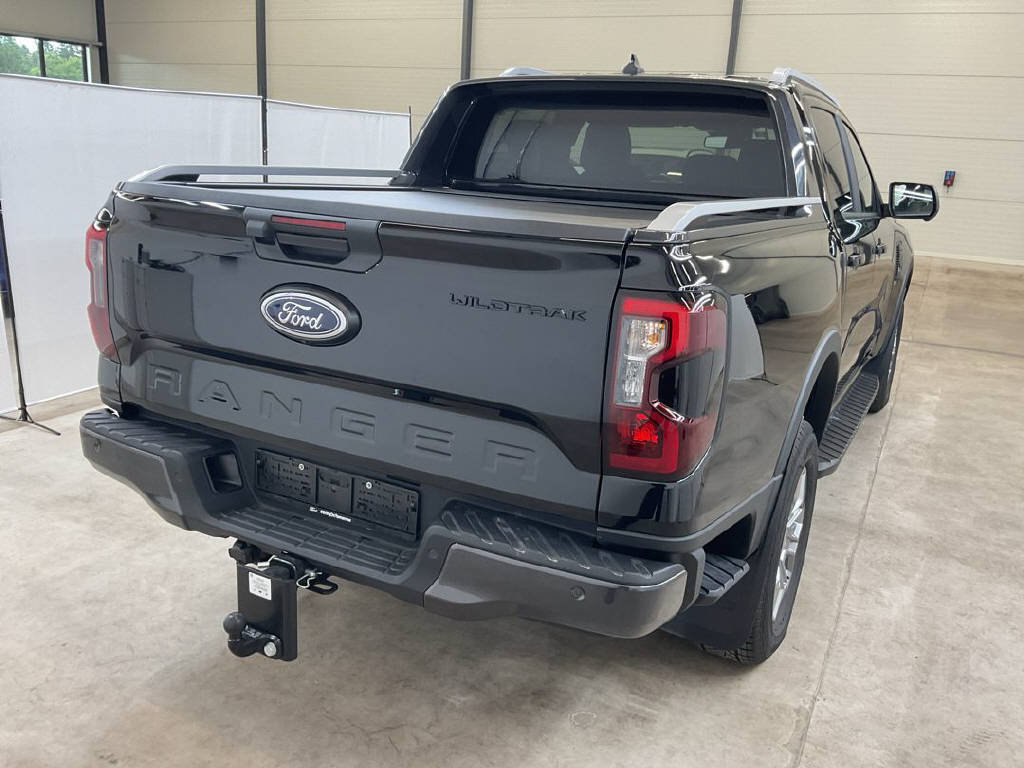 FORD Ranger DKab.Pick-up 2.3 EcoBoost 4x4 Wildtrak PHEV, Plug-in-Hybrid Petrol/Electric, Second hand / Used, Automatic - 5