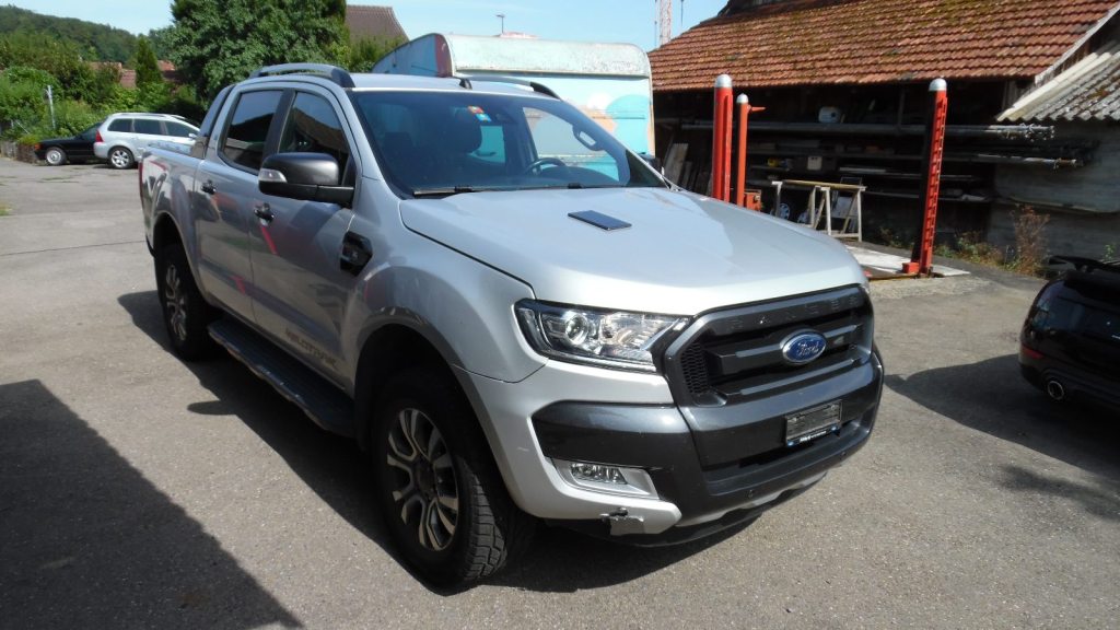 FORD RANGER 2.2 TDCi 4x4 Wildtrak, Diesel, Second hand / Used, Automatic - 2