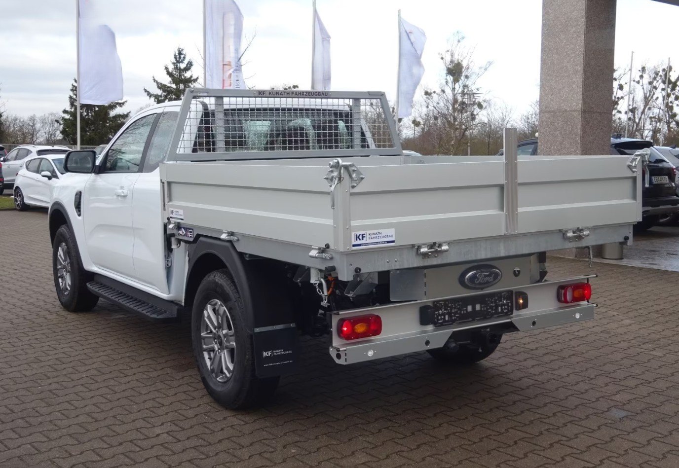 FORD Ranger XLT 3.0 Eco Blue e-4WD Automat mit Drei-Seitenki, Diesel, Auto nuove, Automatico - 4