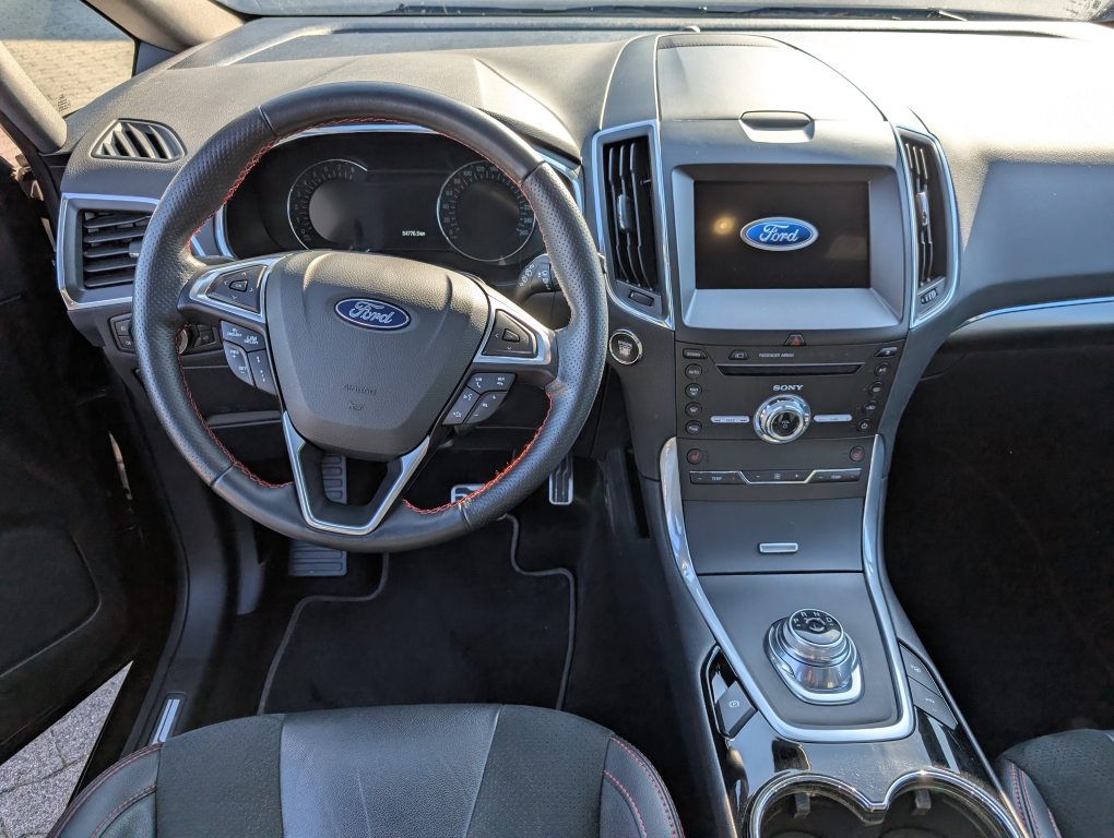 FORD S-MAX 2.5 Hybrid ST-Line 7P, Voll-Hybrid Benzin/Elektro, Occasion / Gebraucht, Automatik - 3