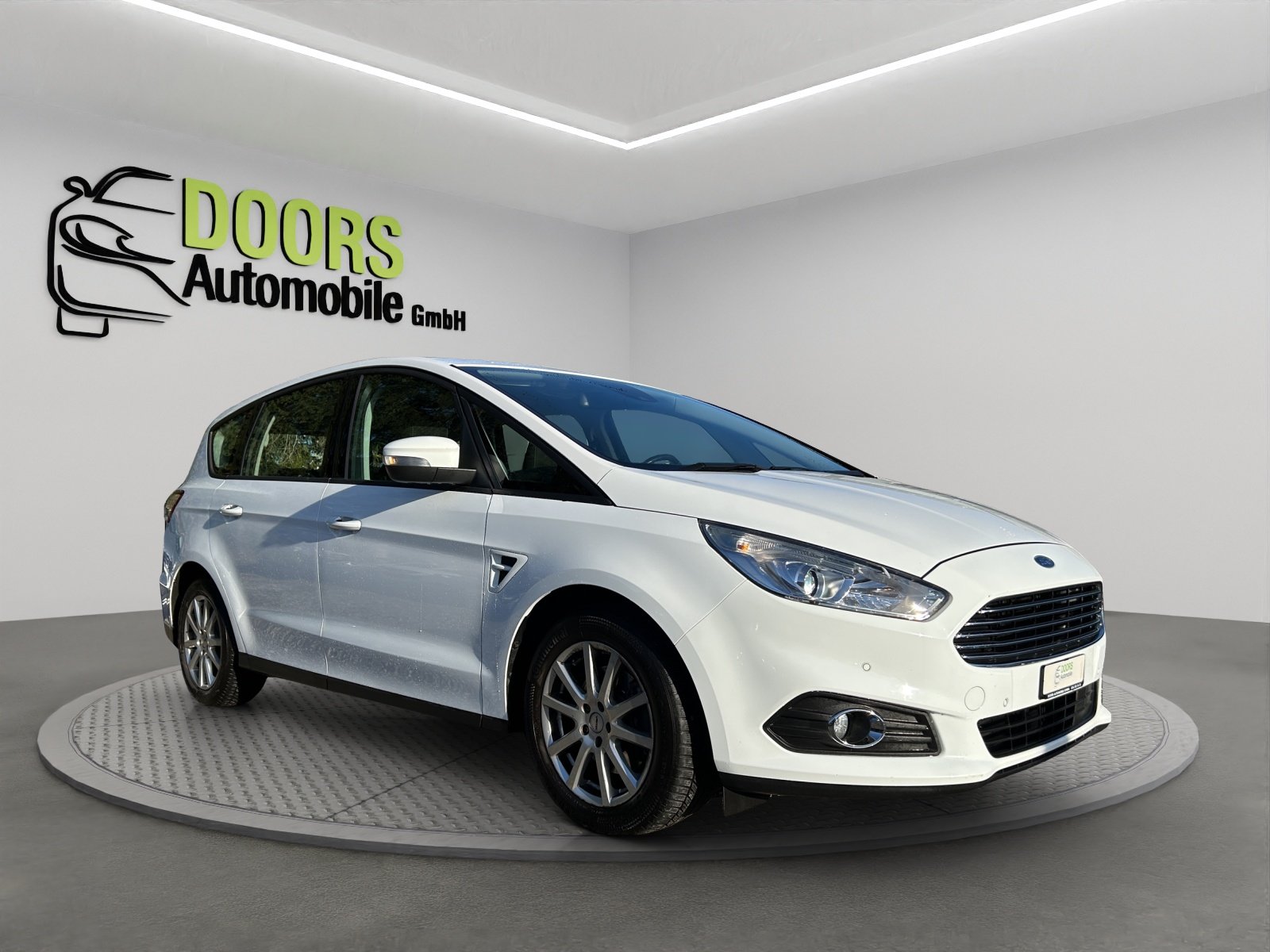 FORD S-Max 2.0 TDCi Titanium AWD
