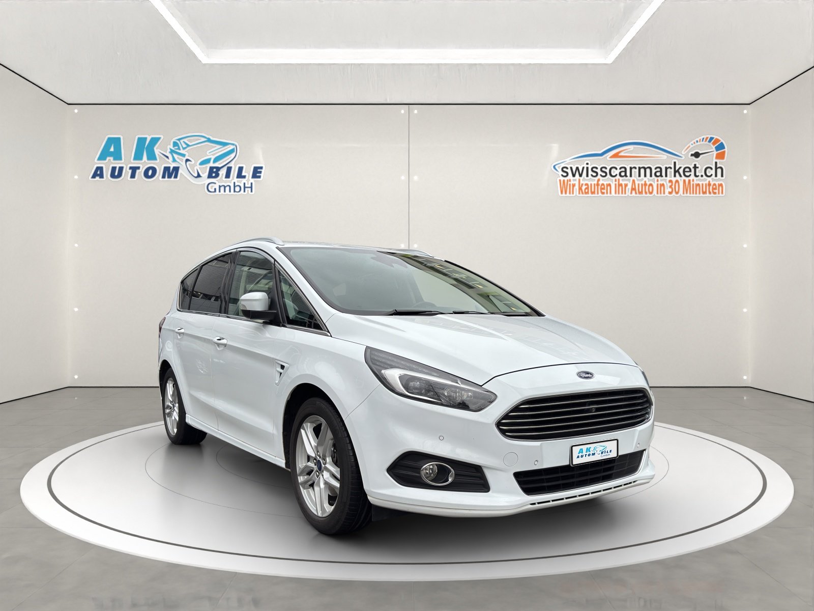 FORD S-Max 2.0 TDCi Titanium AWD PowerShift, Diesel, Second hand / Used, Automatic - 2