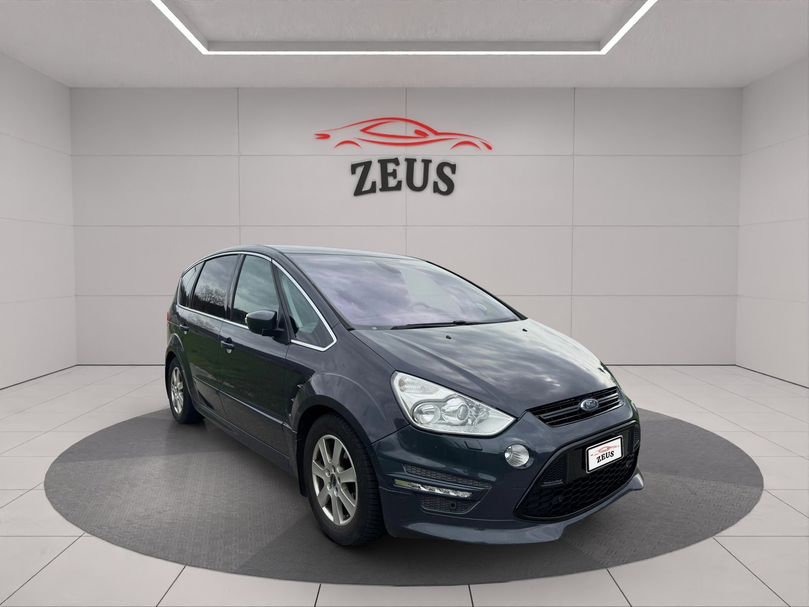 FORD S-MAX 2.0 SCTi Titanium PowerShift, Petrol, Second hand / Used, Automatic - 2
