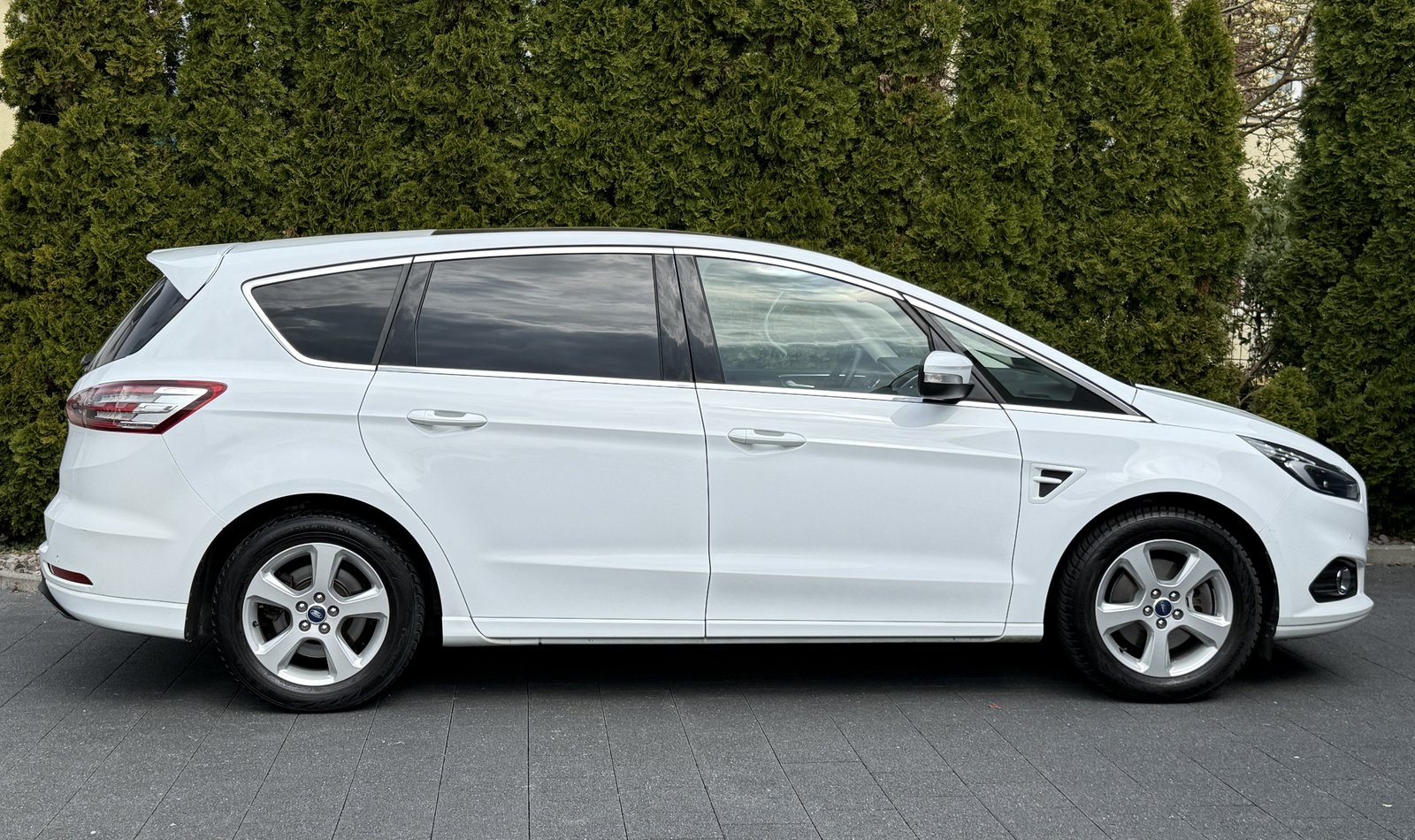 FORD S-Max 2.0 TDCi Titanium AWD PowerShift / 7 Plätzer / A, Diesel, Second hand / Used, Automatic - 6