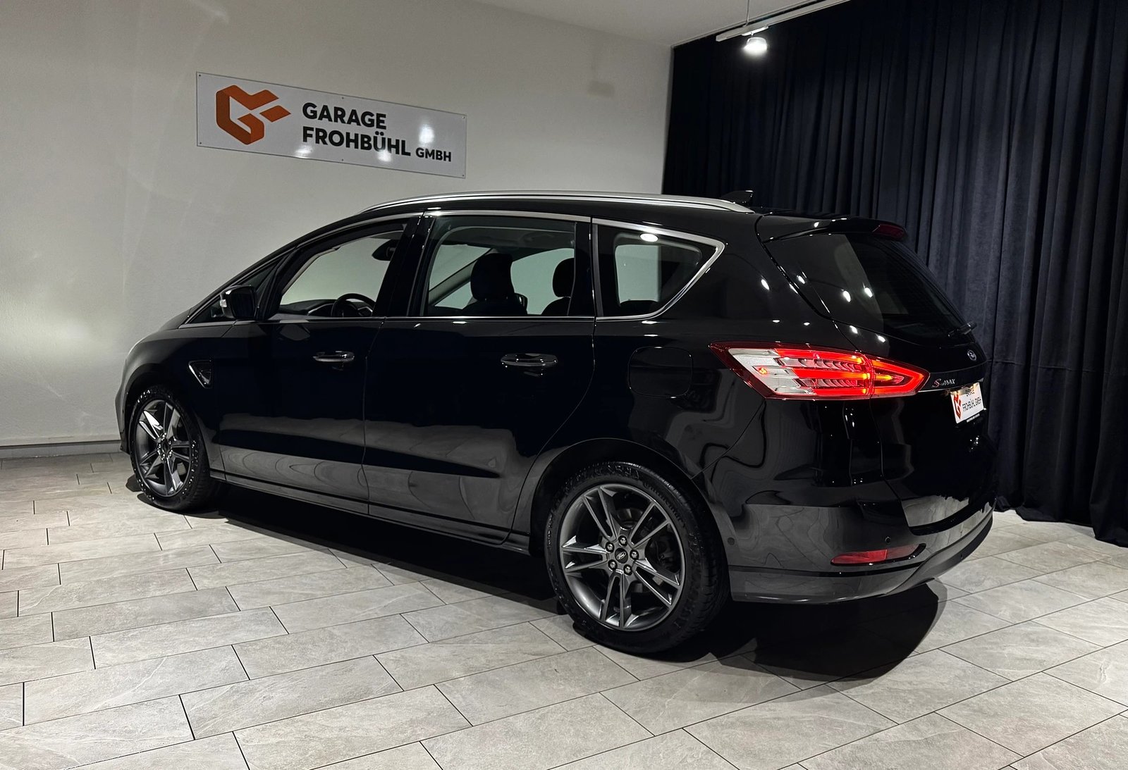 FORD S-Max 2.0 TDCi Titanium Automatic, Diesel, Occasion / Gebraucht, Automatik - 7