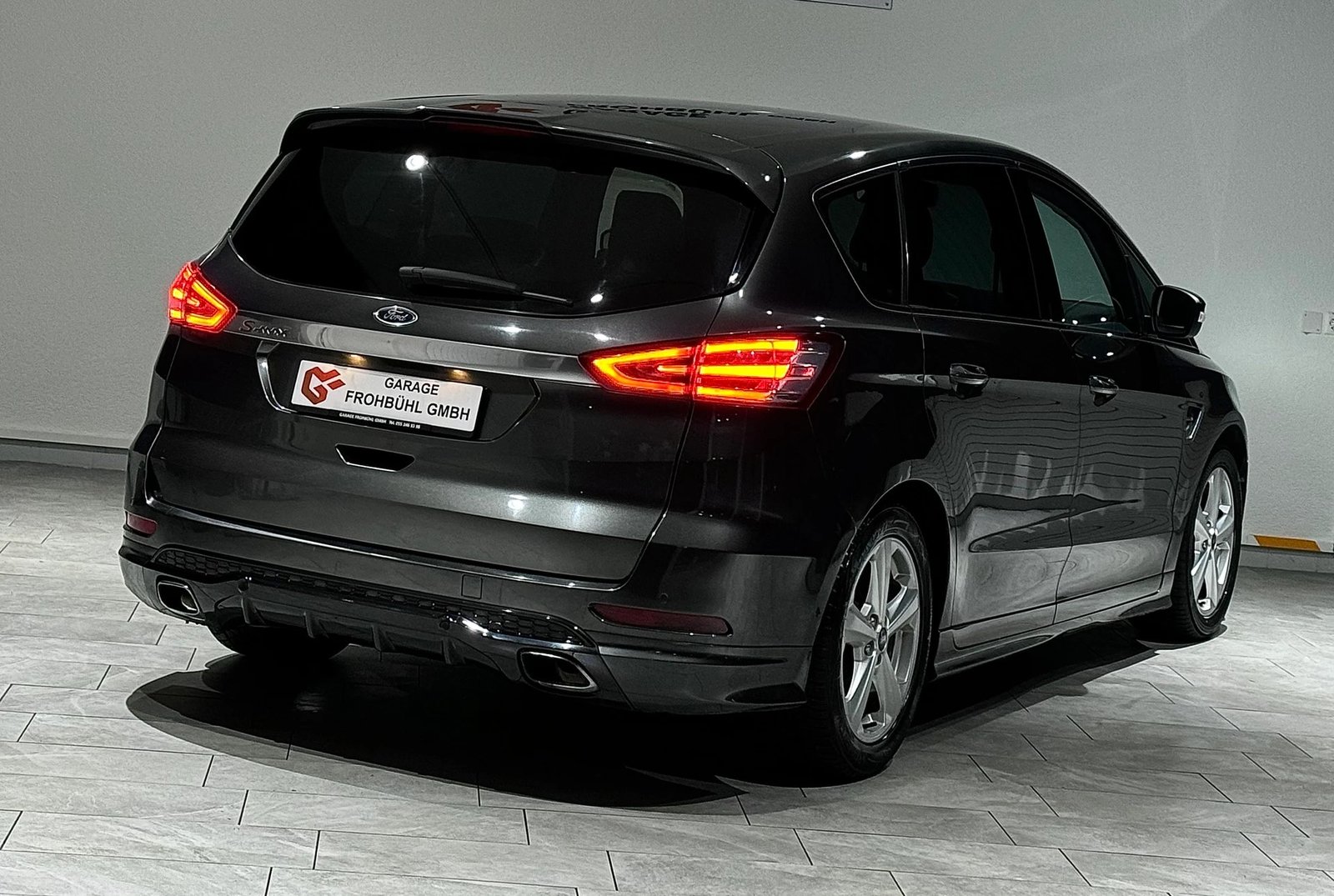 FORD S-Max 2.0 SCTi Titanium Automat, Benzin, Occasion / Gebraucht, Automatik - 4