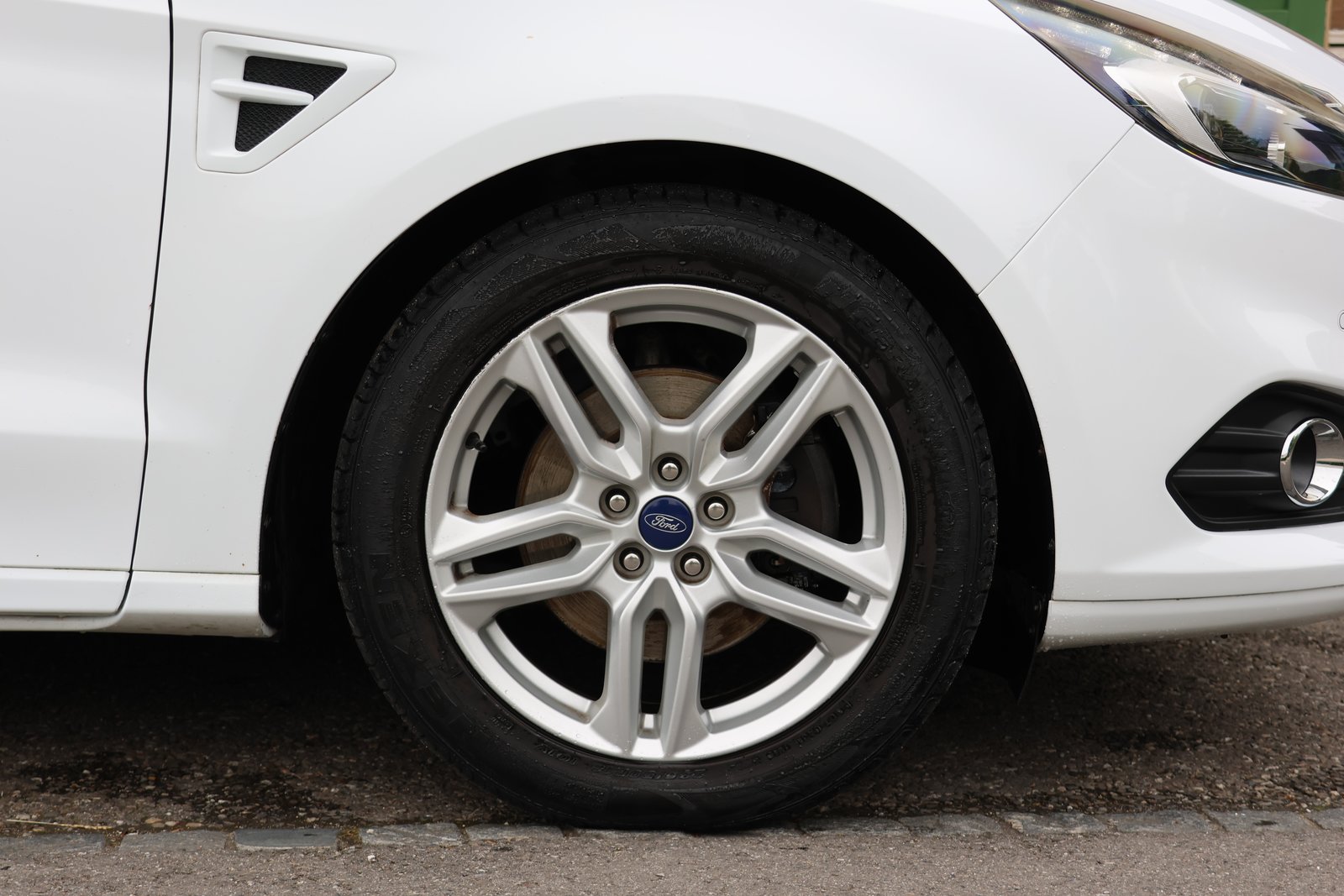 FORD S-Max 2.0 TDCi ST-Line AWD PowerShift 7 Plätzer mit AH, Diesel, Occasion / Gebraucht, Automatik - 5