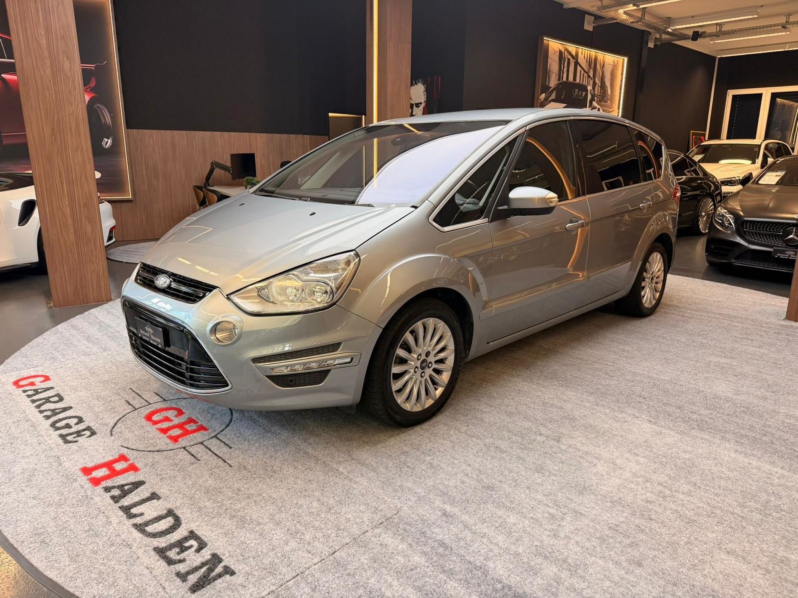 FORD S-Max 2.0i 16V Titanium, Petrol, Second hand / Used, Manual - 4