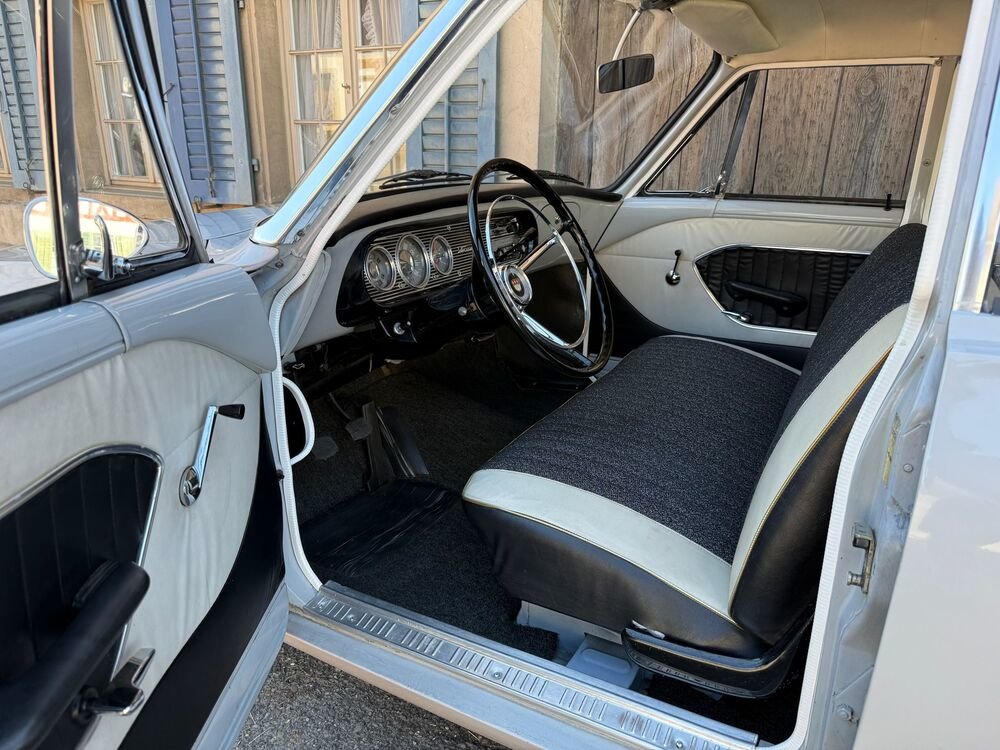 FORD Taunus 17M Super, Essence, Voiture de collection, Manuelle - 4